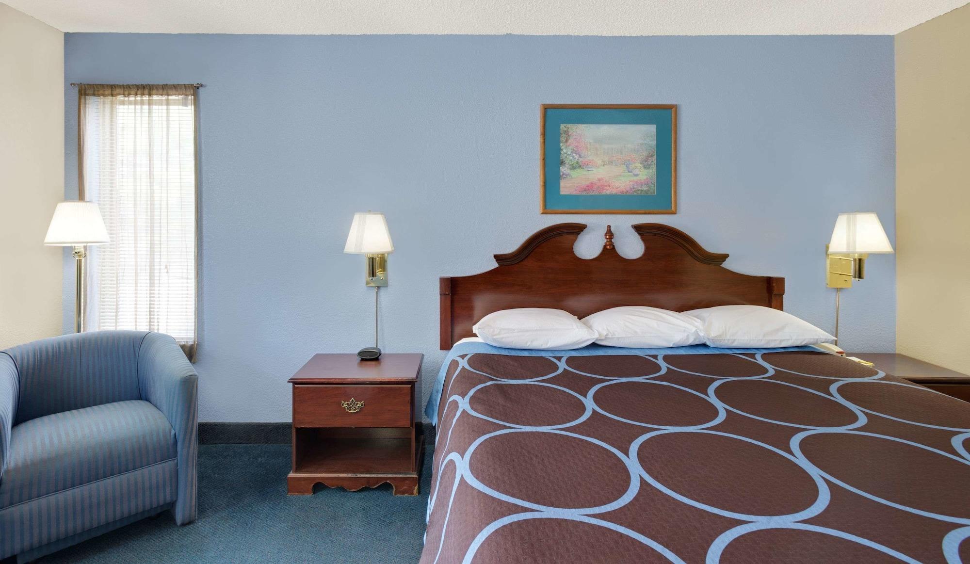 Super 8 By Wyndham Newburgh/West Point Stewart Intl Airport Μοτέλ Εξωτερικό φωτογραφία